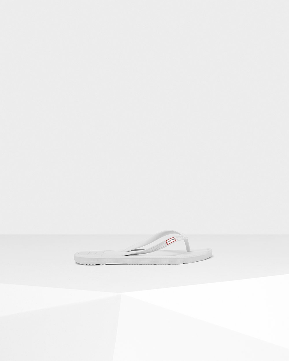 Womens Flip Flops - Hunter Original (62DEVGRFX) - White